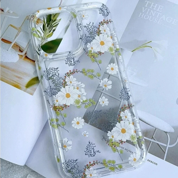 ⚠️Clearance iPhone 15/Pro/Pro Max Cute Floral Design Phone Case - Picture 2 of 3